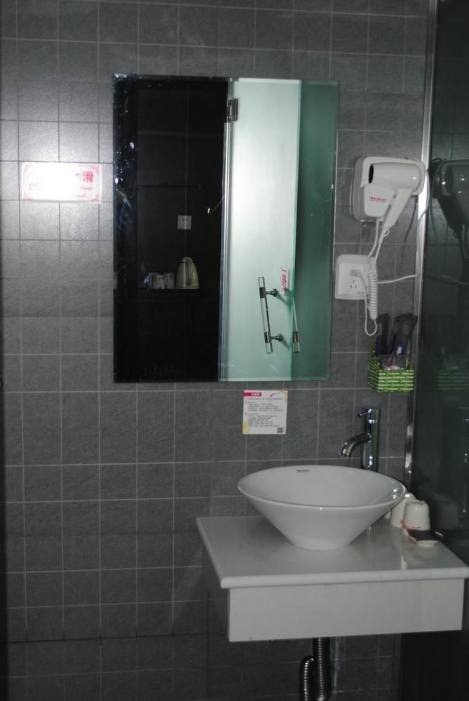 Jining  City Garden Hotel מראה חיצוני תמונה